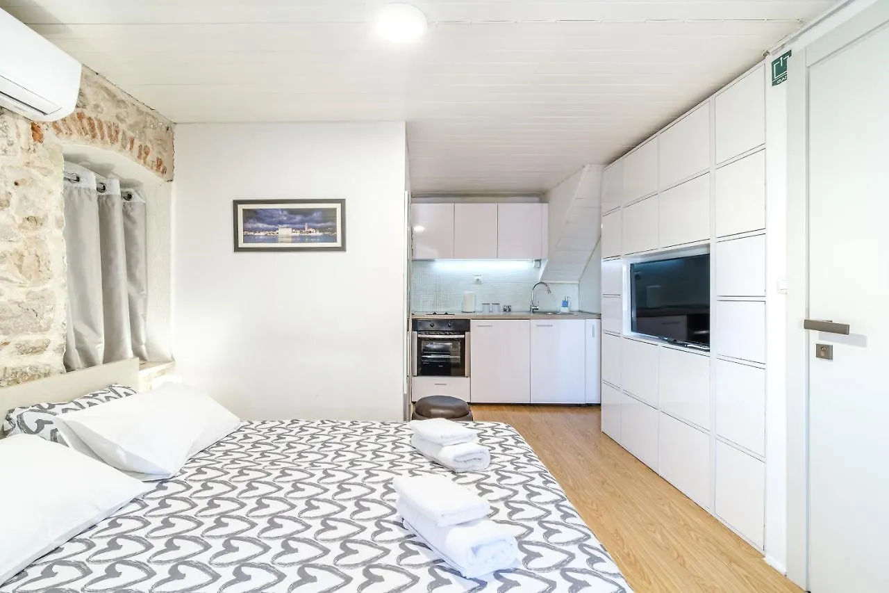 Sv.Duje Apartments سبليت
